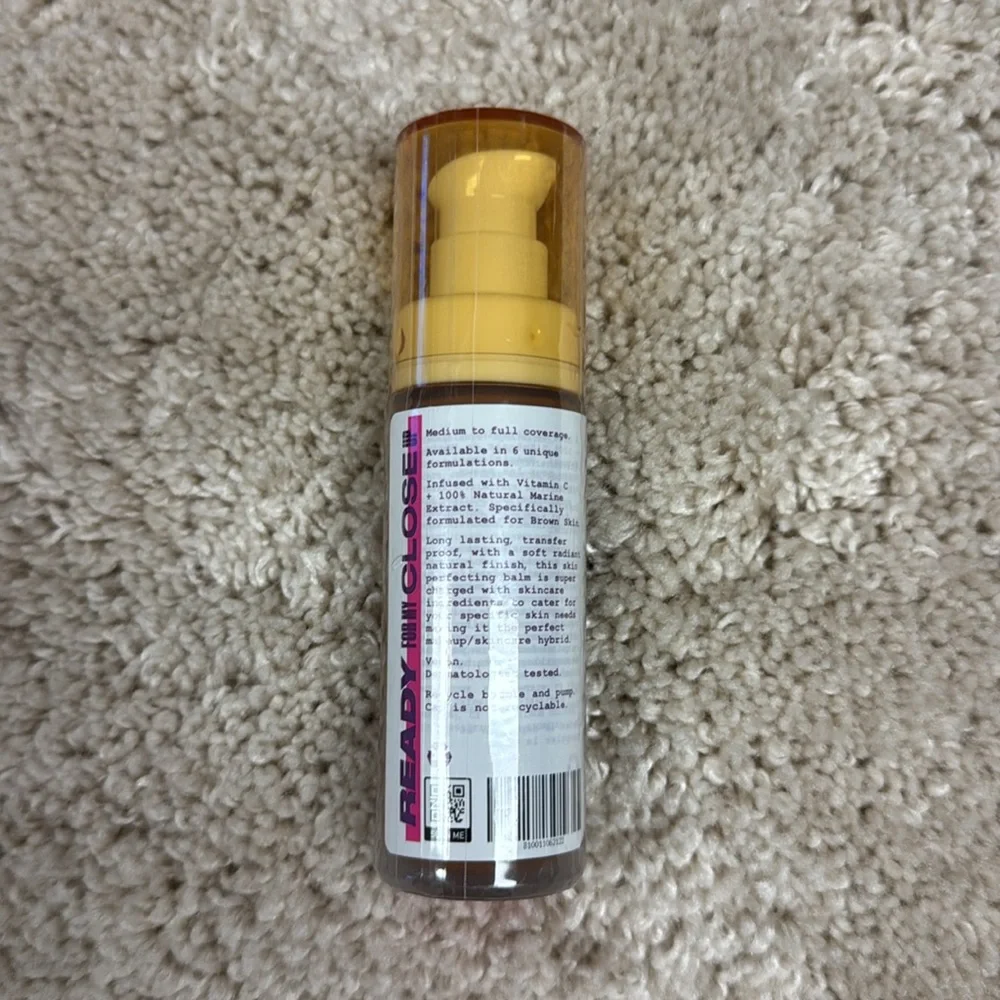 NEW Uoma by Sharon C, Flawless IRL Skin Perfecting Foundation - Brown Sugar T3‎